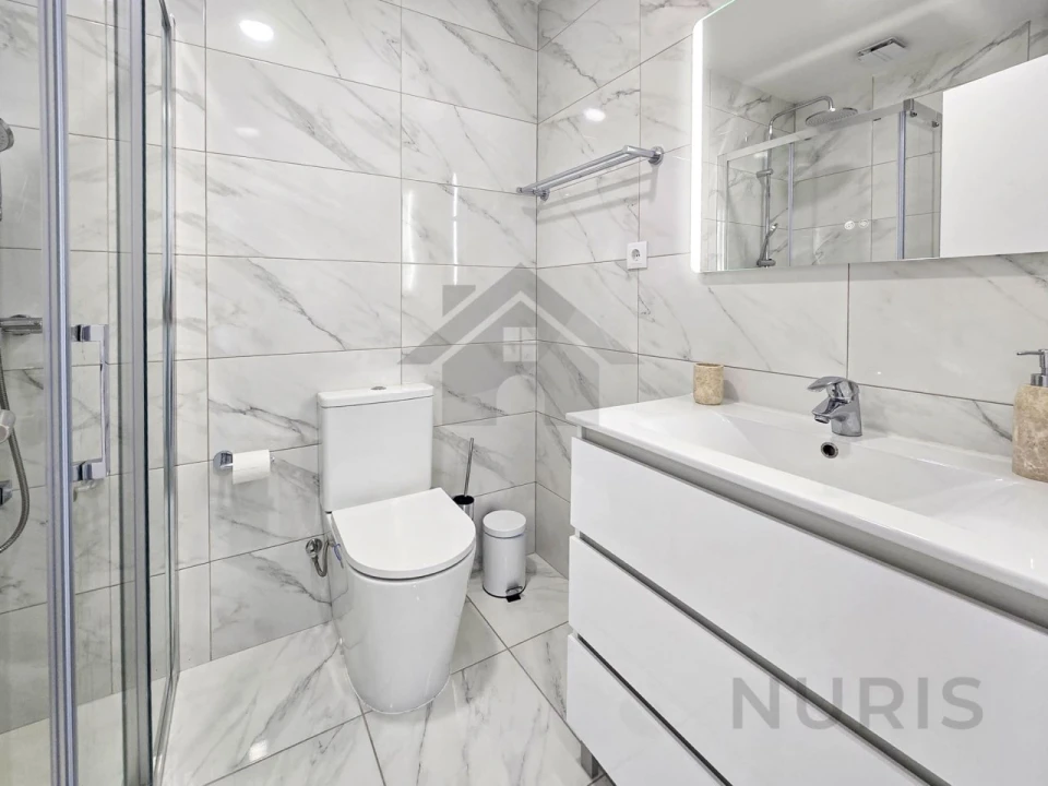 Apartamento T1 para Arrendamento em Portimão Foto 9