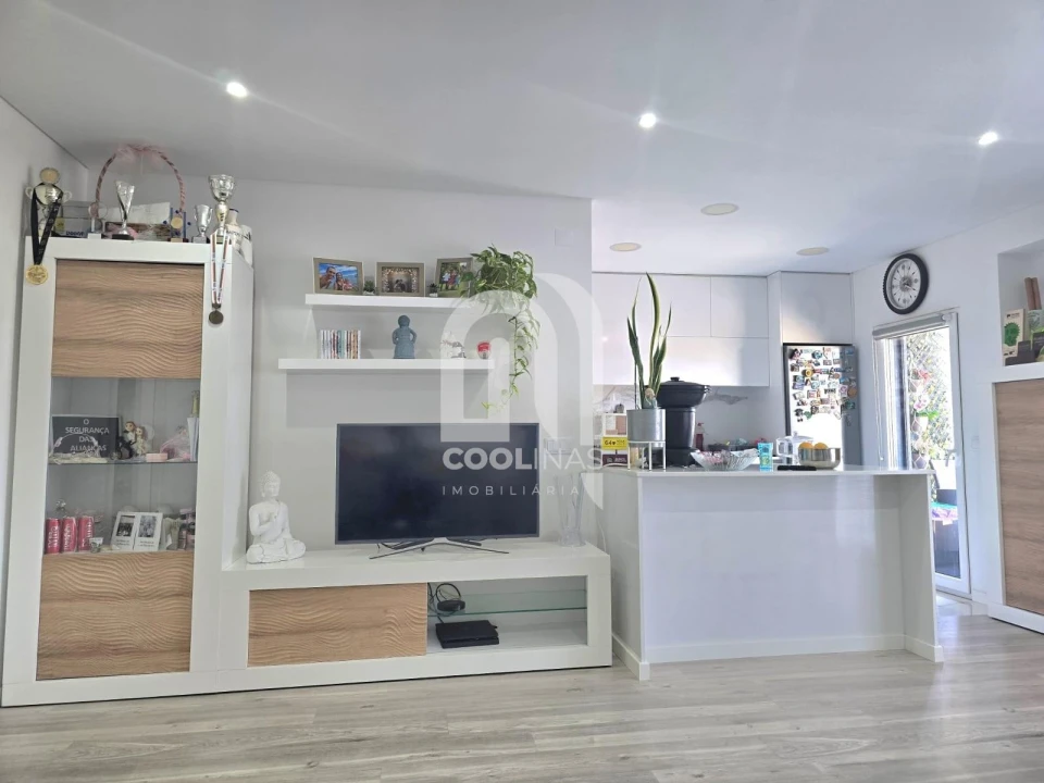 Apartamento T2 para Venda em Pinhal Novo Foto 4