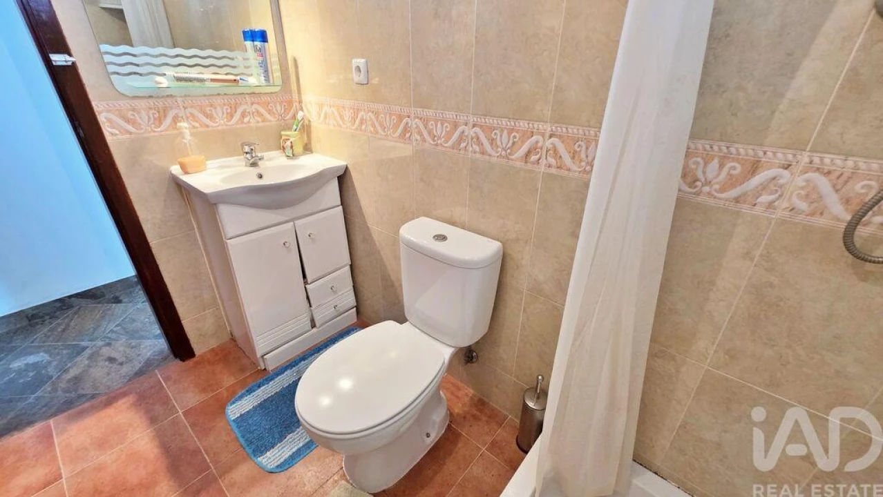 Moradia T1 para Venda em Dois Portos e Runa Foto 16