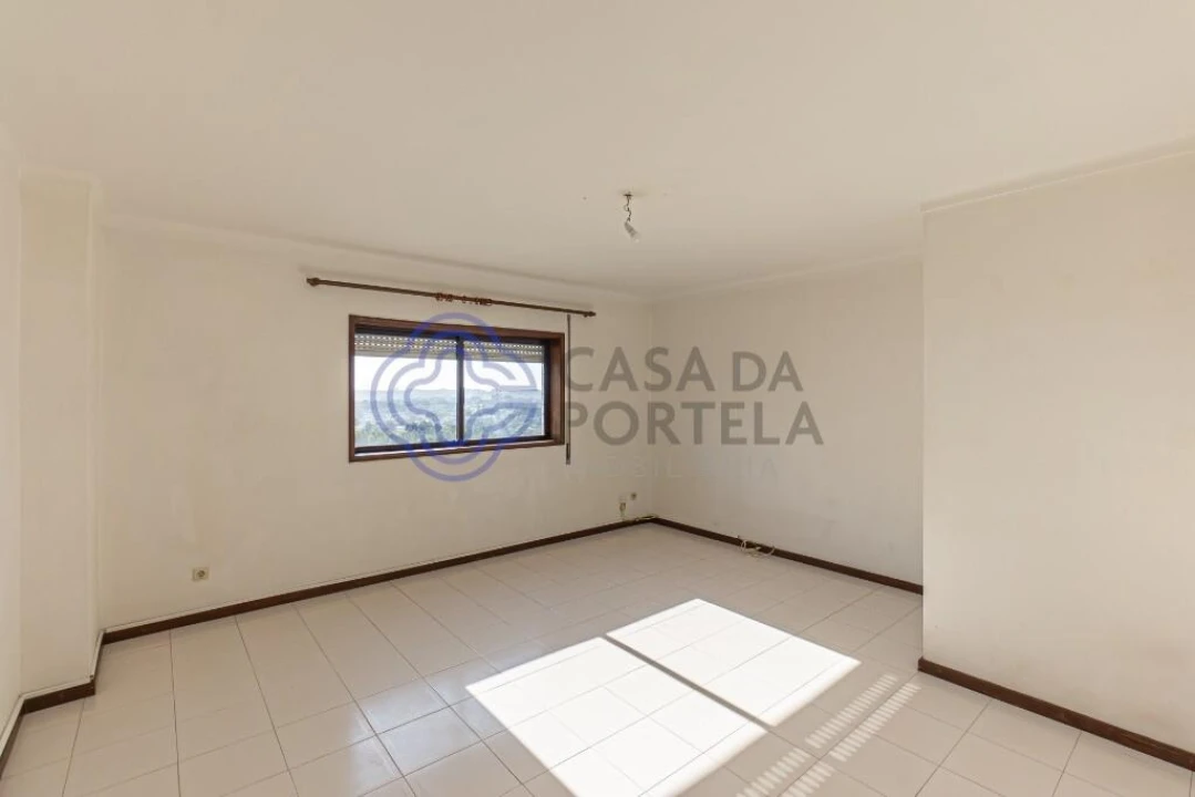 Apartamento T2 para Venda em Fânzeres e São Pedro da Cova Foto 13