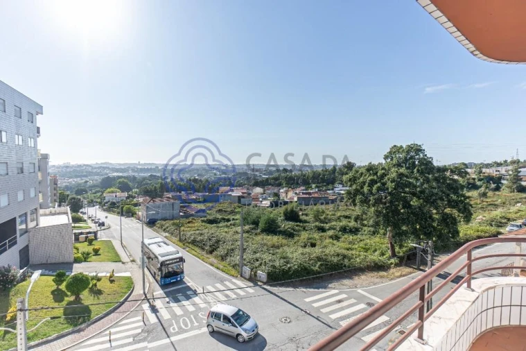 Apartamento T2 para Venda em Fânzeres e São Pedro da Cova Foto 16