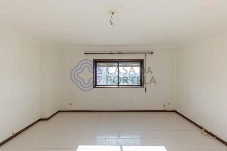 Apartamento T2 para Venda em Fânzeres e São Pedro da Cova Foto 8