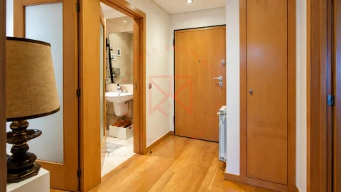 Apartamento T3 para Venda em Cidade da Maia