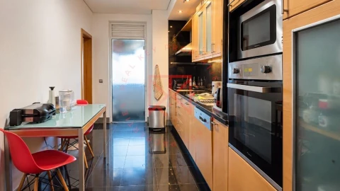 Apartamento T3 para Venda em Cidade da Maia