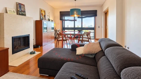 Apartamento T3 para Venda em Cidade da Maia