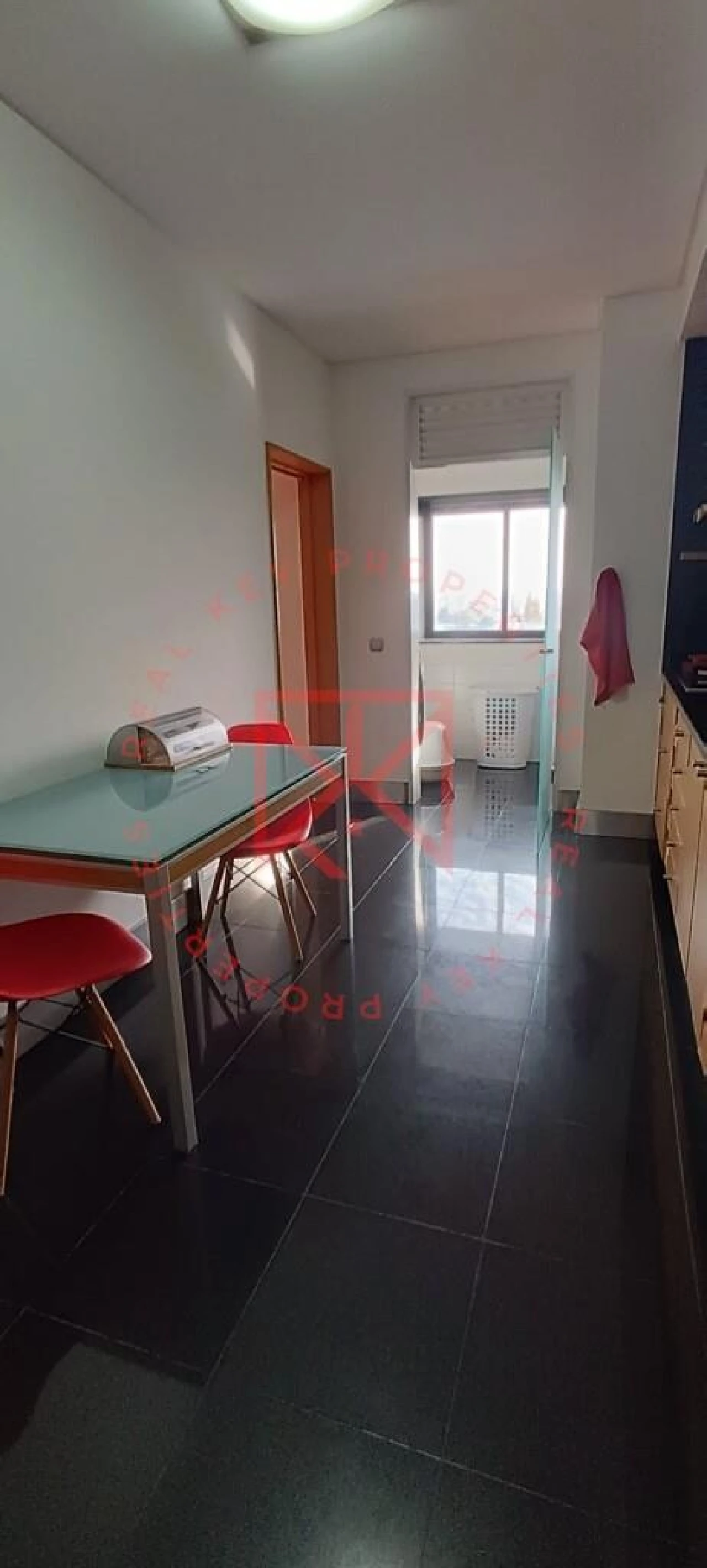 Apartamento T3 para Venda em Cidade da Maia Foto 8