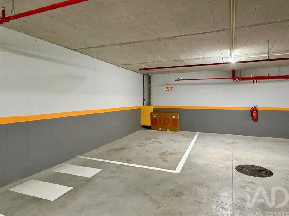 Apartamento T2 para Venda em Cedofeita, Santo Ildefonso, Sé, Miragaia, São Nicolau e Vitória Foto 14