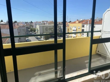 Escritório para Arrendamento em Quinta do Conde