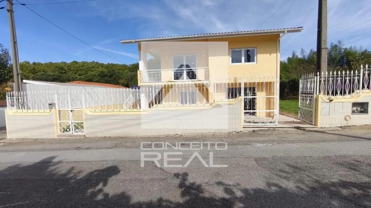Moradia T3 para Venda em Santa Maria de Lamas Foto 1