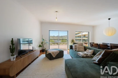 Apartamento T4 para Venda em Santa Maria, São Pedro e Matacães