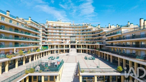 Apartamento T4 para Venda em Santa Maria, São Pedro e Matacães