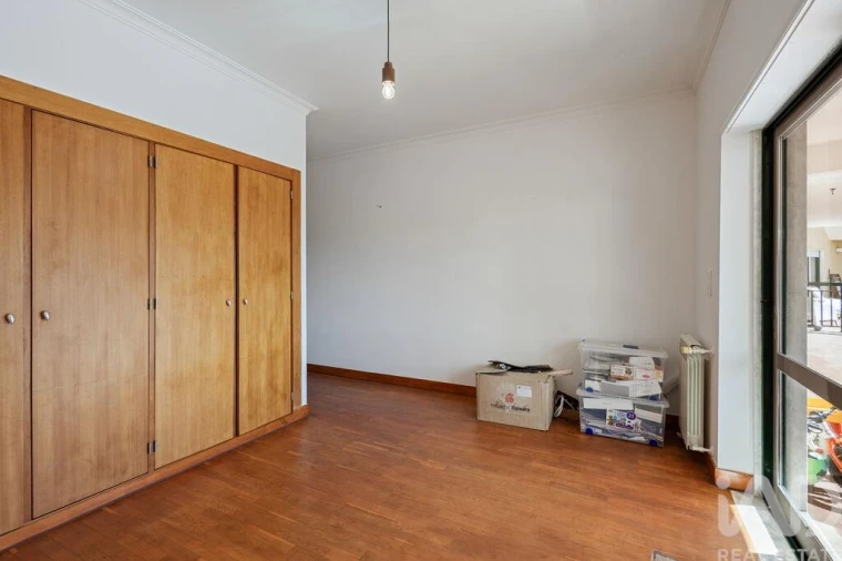 Apartamento T4 para Venda em Santa Maria, São Pedro e Matacães Foto 22
