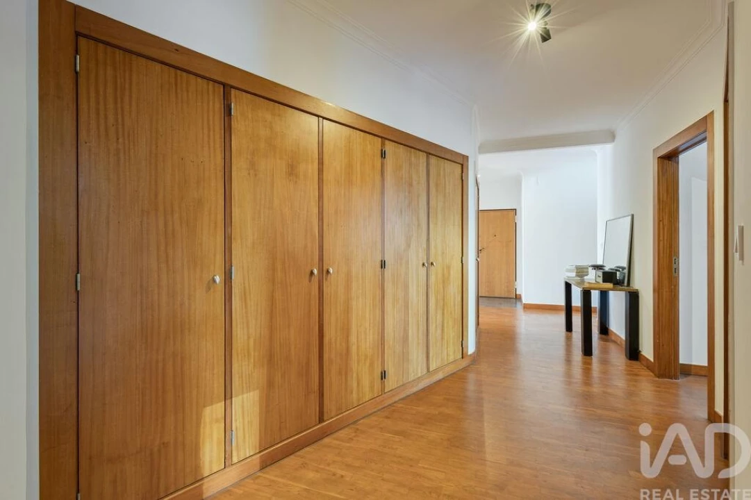Apartamento T4 para Venda em Santa Maria, São Pedro e Matacães Foto 15