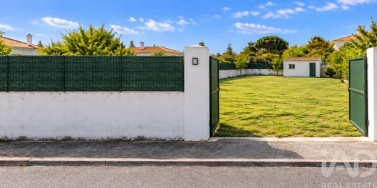 Terreno para Venda em Santa Maria e São Miguel, São Martinho, São Pedro Penaferrim