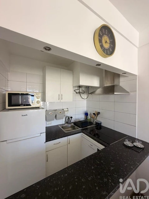 Apartamento T1 para Arrendamento em Armação de Pera