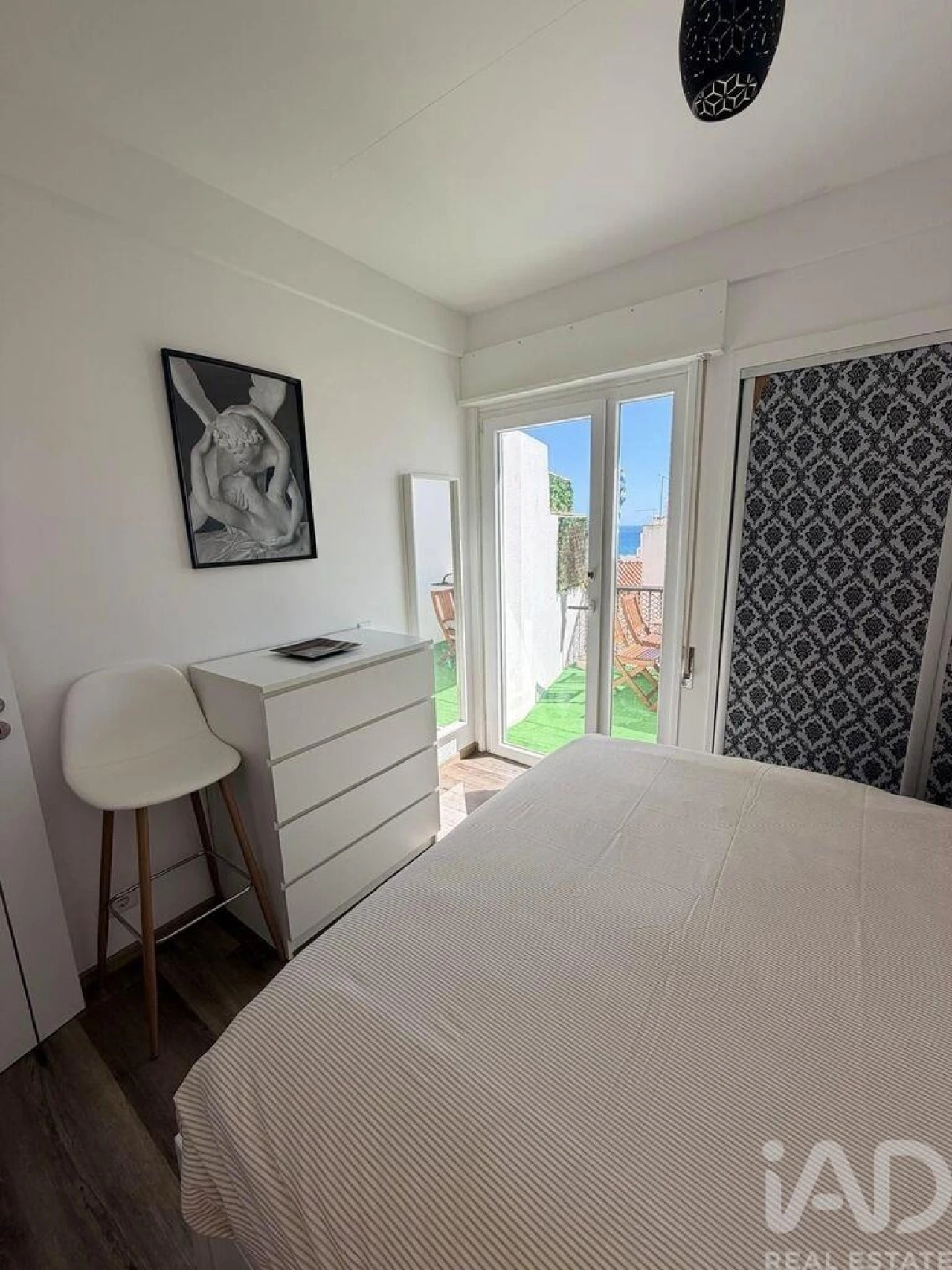 Apartamento T1 para Arrendamento em Armação de Pera Foto 9