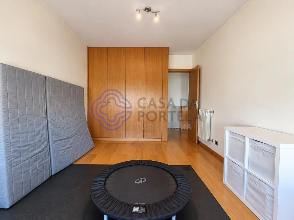 Apartamento T4 para Venda em Cidade da Maia Foto 15