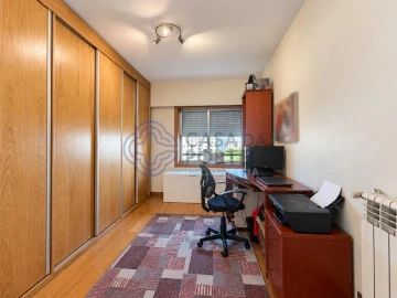 Apartamento T4 para Venda em Cidade da Maia