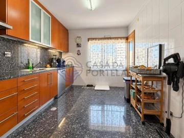 Apartamento T4 para Venda em Cidade da Maia