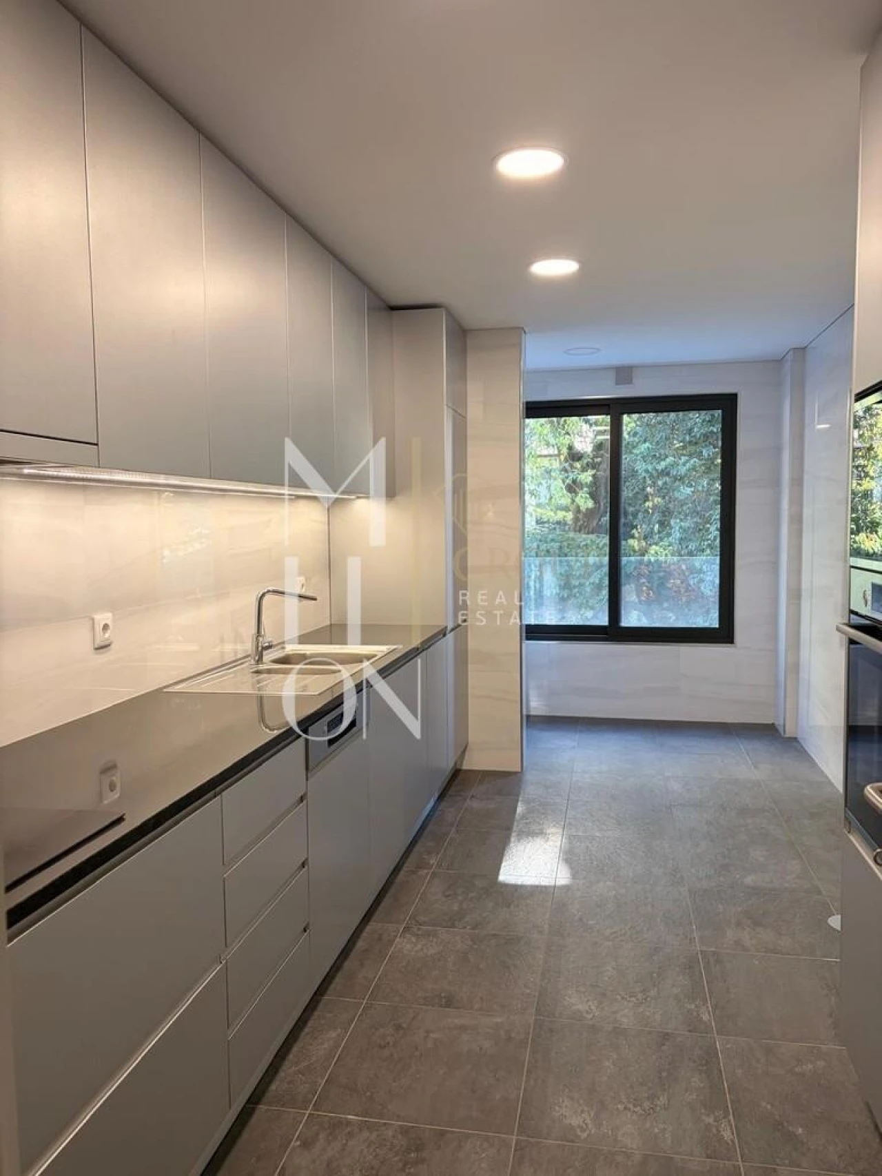 Apartamento T3 para Venda em Cedofeita, Santo Ildefonso, Sé, Miragaia, São Nicolau e Vitória Foto 19