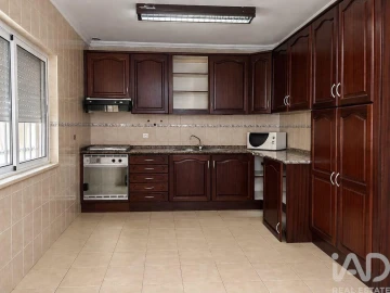Moradia T3 para Venda em Fernao Ferro