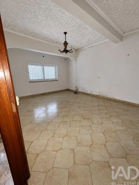Moradia T3 para Venda em Fernao Ferro