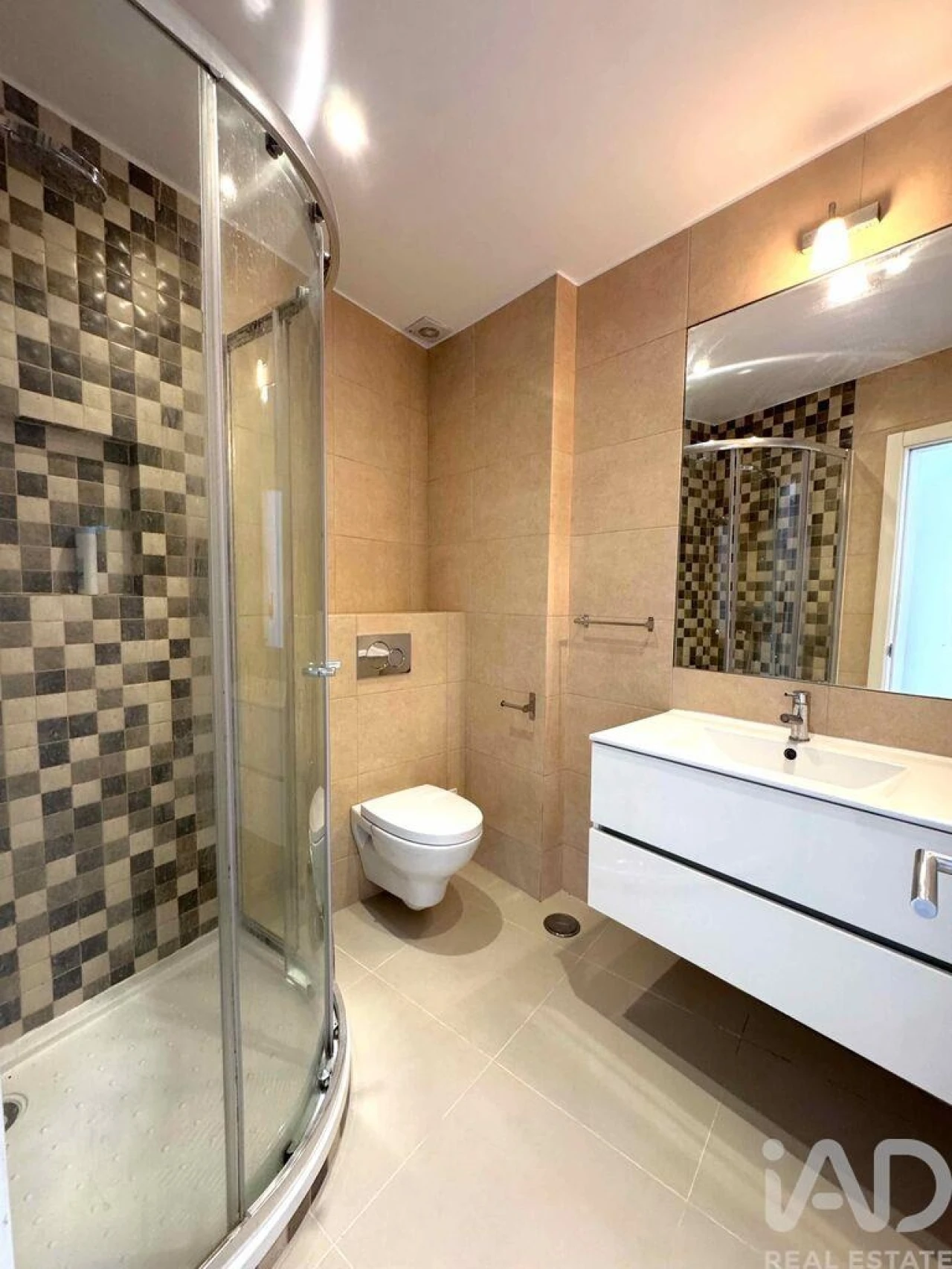 Apartamento T1 para Arrendamento em Algés, Linda-A-Velha e Cruz Quebrada-Dafundo Foto 14