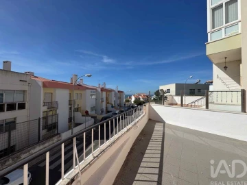 Apartamento T1 para Arrendamento em Algés, Linda-A-Velha e Cruz Quebrada-Dafundo