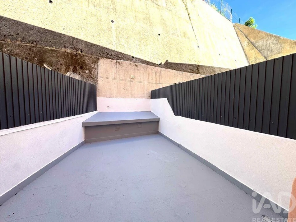 Apartamento T1 para Arrendamento em Algés, Linda-A-Velha e Cruz Quebrada-Dafundo Foto 22