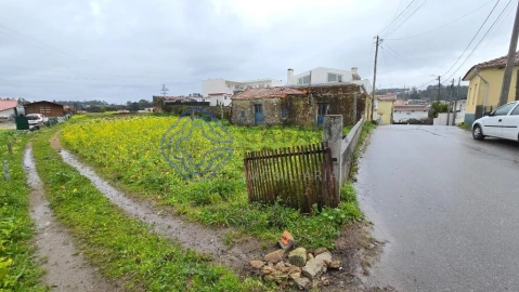 Moradia T1 para Venda em Nogueira da Regedoura