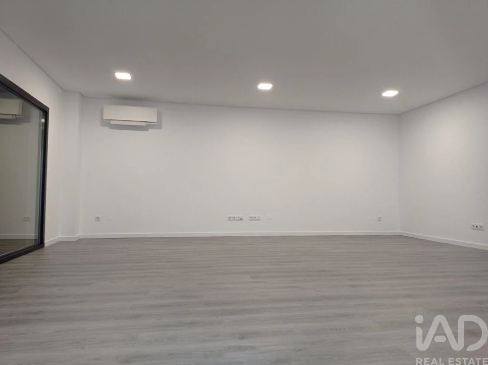 Apartamento T5 para Venda em Montijo e Afonsoeiro Foto 2