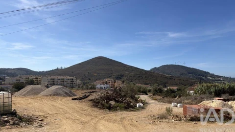 Moradia T4 para Venda em Malveira e São Miguel de Alcainça