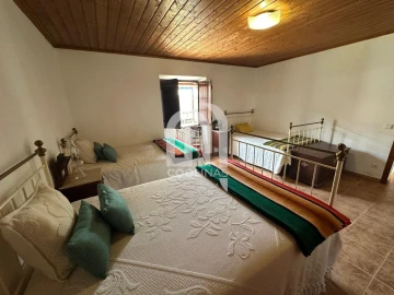 Quinta T3 para Venda em Vale de Santiago