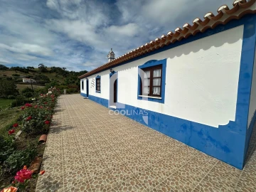 Quinta T3 para Venda em Vale de Santiago