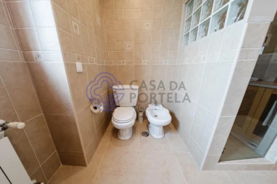 Moradia T4 para Venda em Amoreira