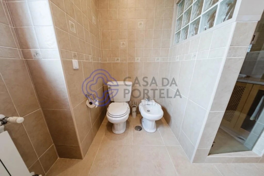 Moradia T4 para Venda em Amoreira Foto 27