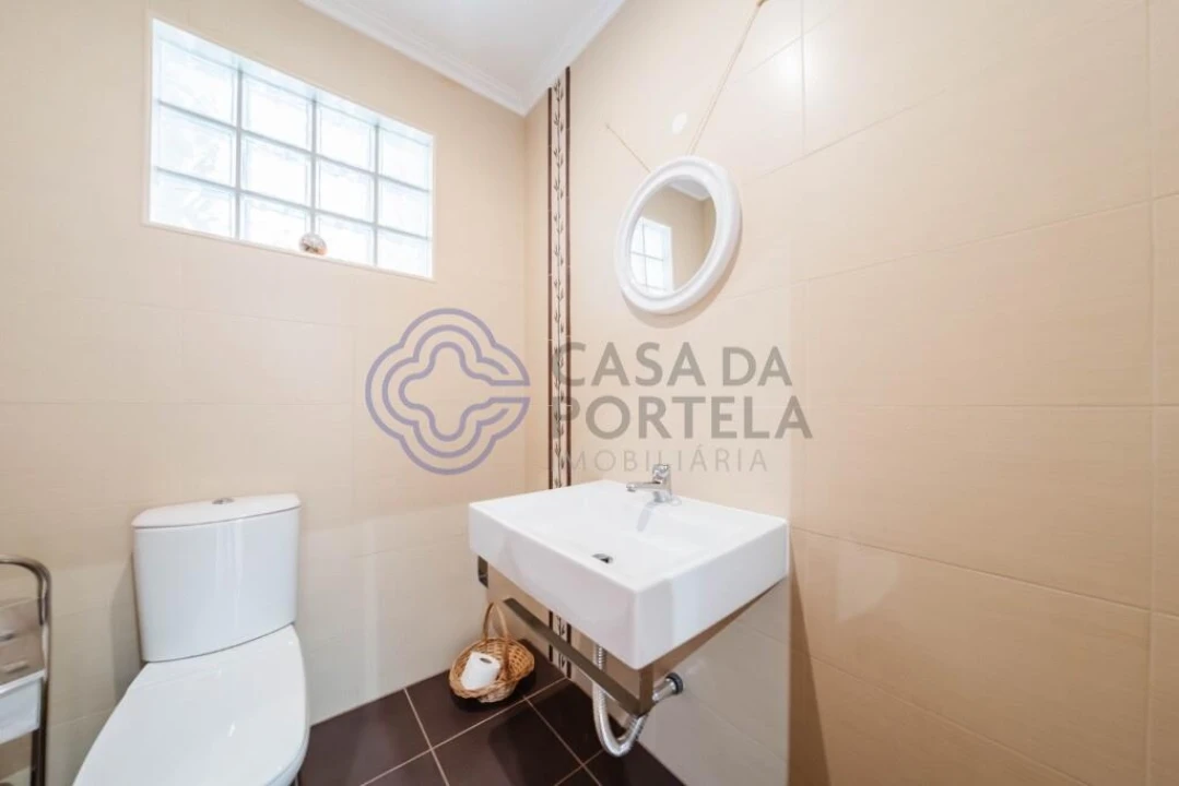 Moradia T4 para Venda em Amoreira Foto 35