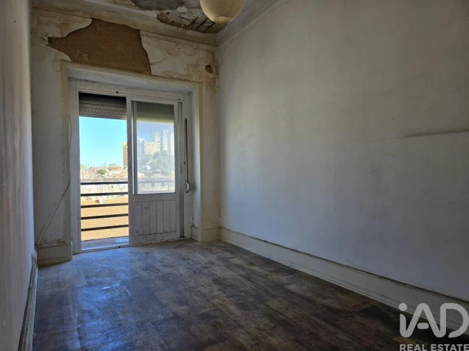 Apartamento T3 para Venda em Penha de França Foto 15
