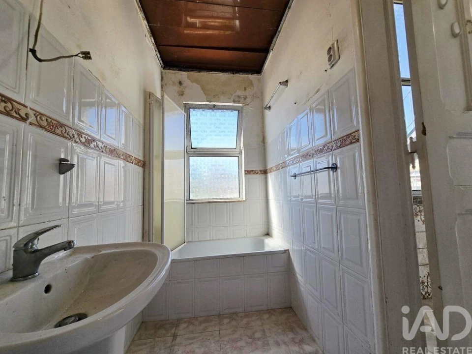 Apartamento T3 para Venda em Penha de França Foto 32