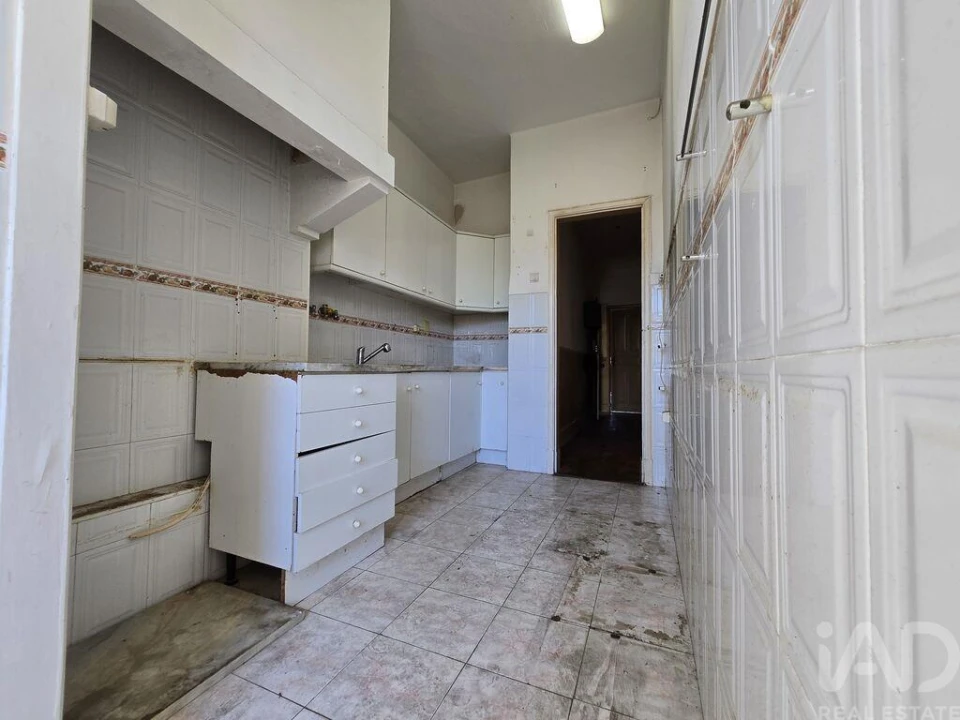 Apartamento T3 para Venda em Penha de França Foto 25