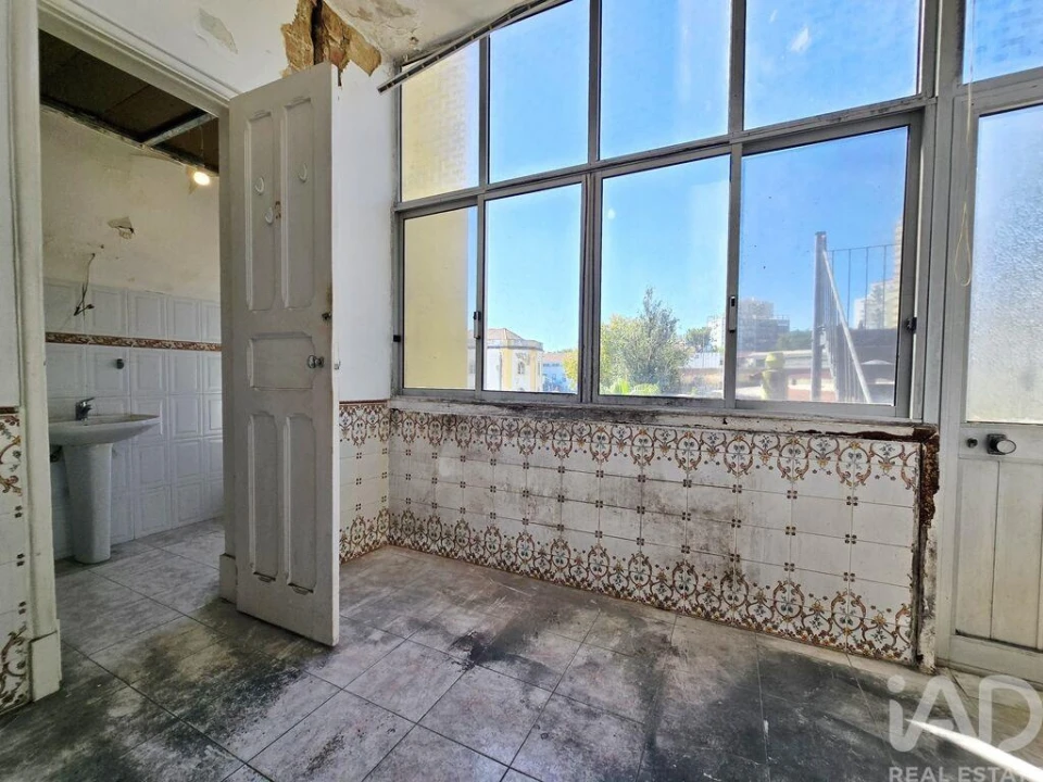 Apartamento T3 para Venda em Penha de França Foto 34