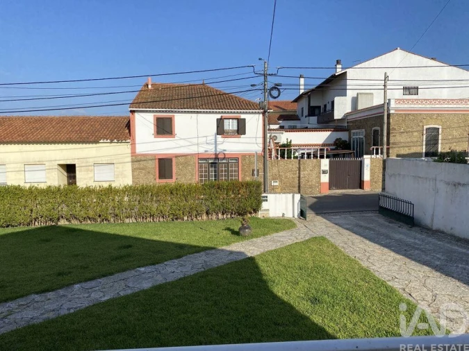 Moradia T2 para Venda em Barrio Foto 14