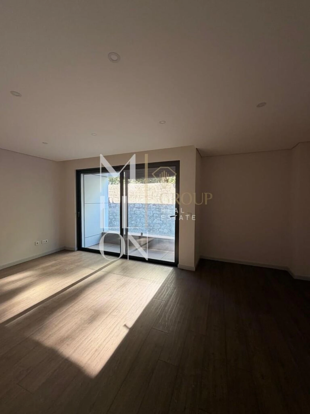 Apartamento T3 para Venda em Cedofeita, Santo Ildefonso, Sé, Miragaia, São Nicolau e Vitória Foto 4