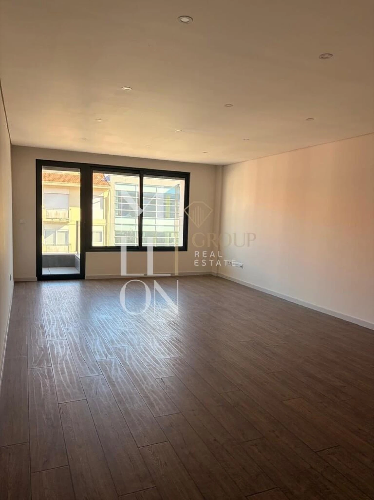 Apartamento T3 para Venda em Cedofeita, Santo Ildefonso, Sé, Miragaia, São Nicolau e Vitória Foto 52