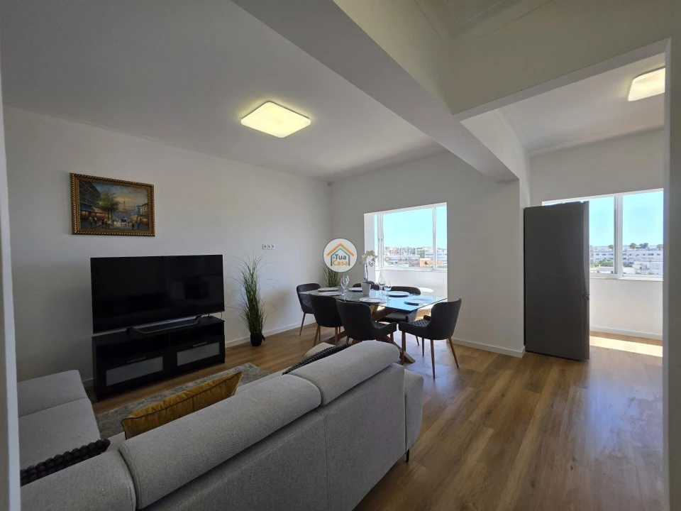 Apartamento T3 para Venda em Olhão Foto 5