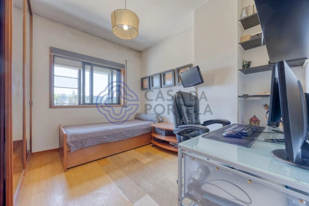 Apartamento T3 para Venda em Mafamude e Vilar do Paraíso Foto 14