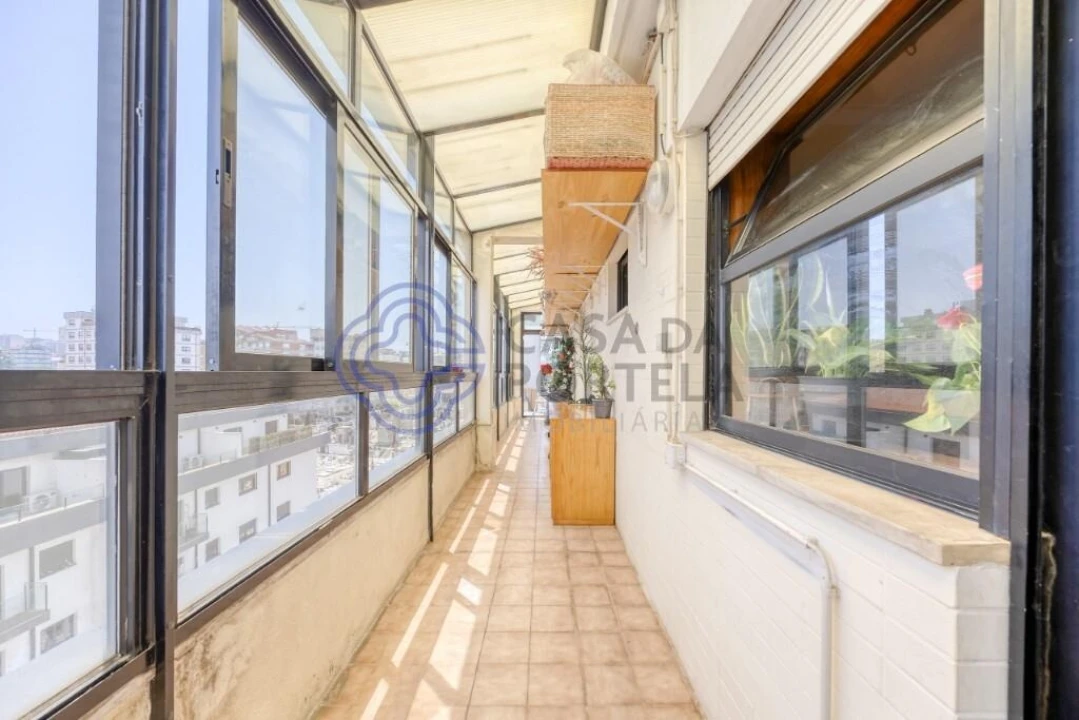 Apartamento T3 para Venda em Mafamude e Vilar do Paraíso Foto 33