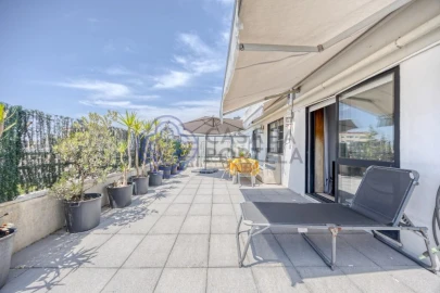 Apartamento T3 para Venda em Mafamude e Vilar do Paraíso