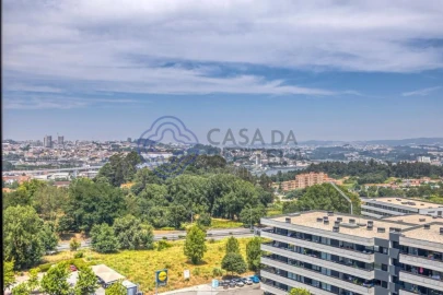 Apartamento T3 para Venda em Mafamude e Vilar do Paraíso