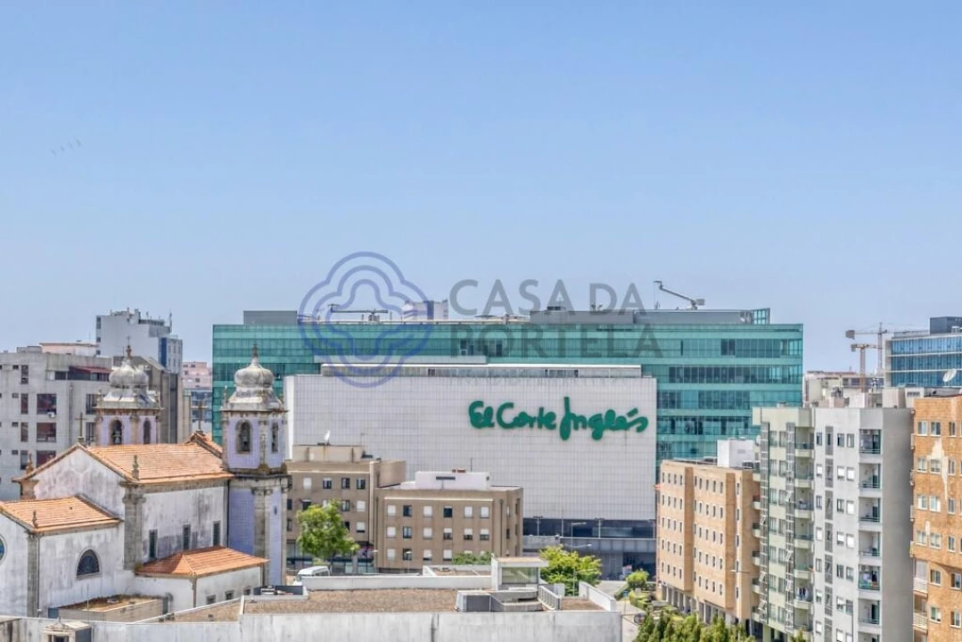 Apartamento T3 para Venda em Mafamude e Vilar do Paraíso Foto 31